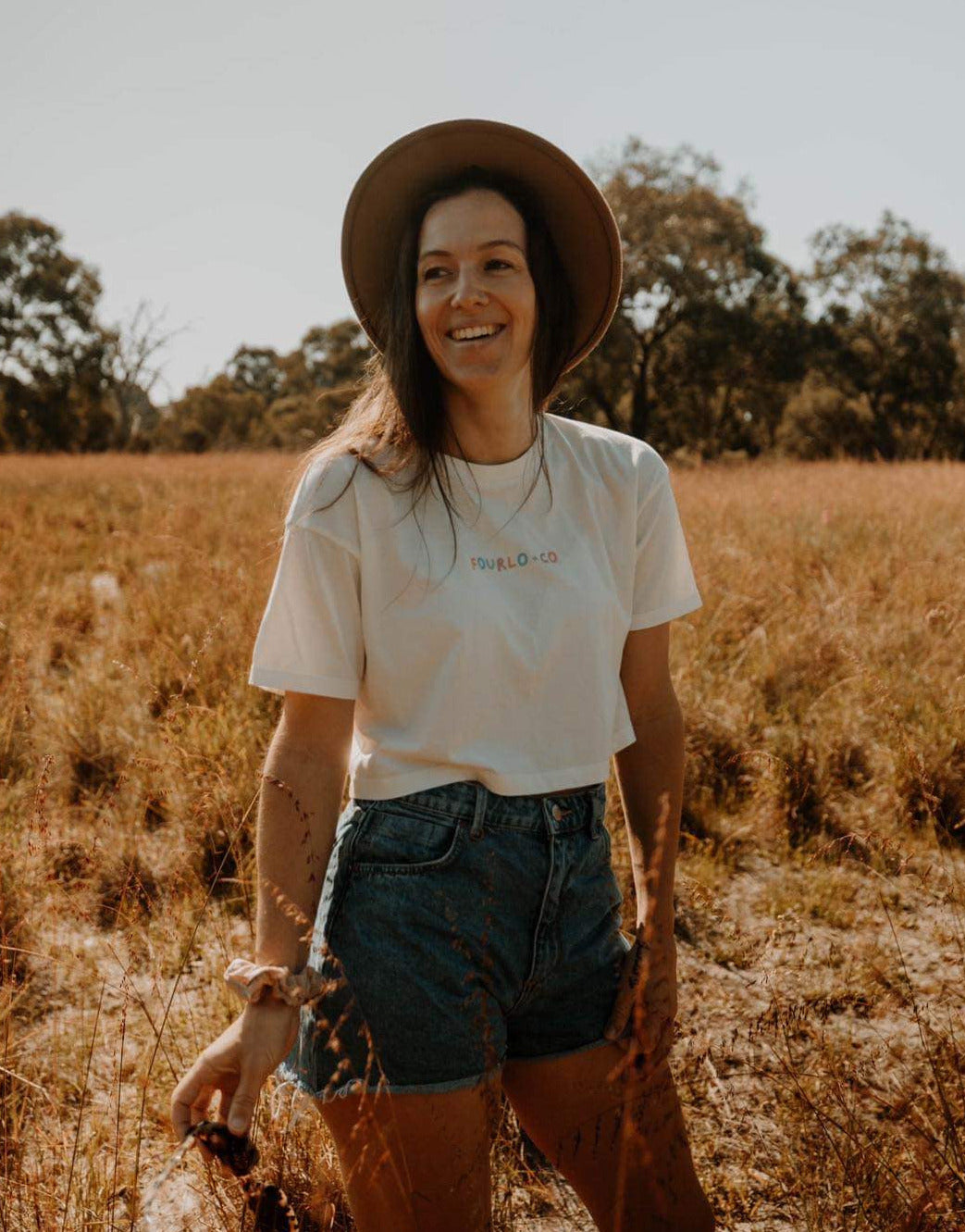 The cropped loose fit t-shirt offers a lightweight versatile fit. Whether you are at the beach, on a camping trip, or at the gym. The women's cropped loose fit t-shirt is perfect for any occassion.